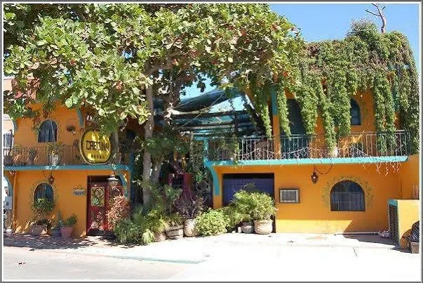 Cabo Hotel 2*